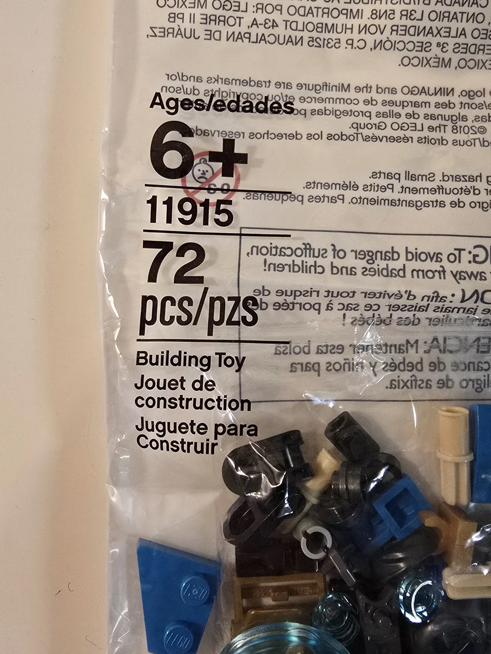 LEGO Set 11915 NINJAGO Build Your Own Adventure Parts - Nya Minifigure